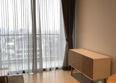 For SALE : The Lofts Silom / 1 Bedroom / 1 Bathrooms / 48 sqm / 10500000 THB [S11429]