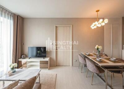 For SALE : Rhythm Sukhumvit 42 / 2 Bedroom / 2 Bathrooms / 57 sqm / 10900000 THB [S10842]