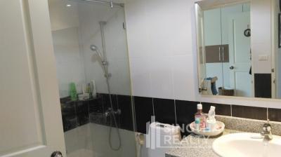 For SALE : Serene Place Sukhumvit 24 / 2 Bedroom / 2 Bathrooms / 110 sqm / 11000000 THB [5251253]