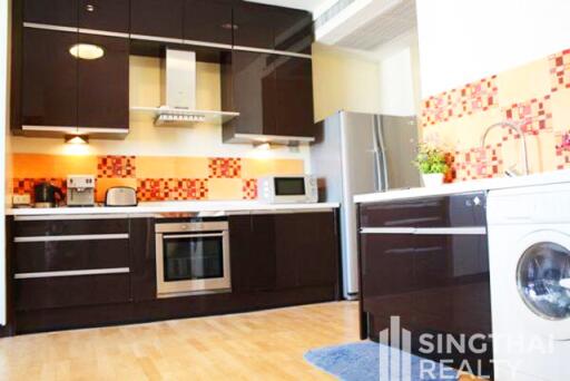 For SALE : Baan Sathorn Chaopraya / 2 Bedroom / 2 Bathrooms / 93 sqm / 11000000 THB [7236020]