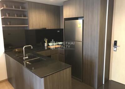 For SALE : Via 49 / 2 Bedroom / 2 Bathrooms / 76 sqm / 11000000 THB [S10708]