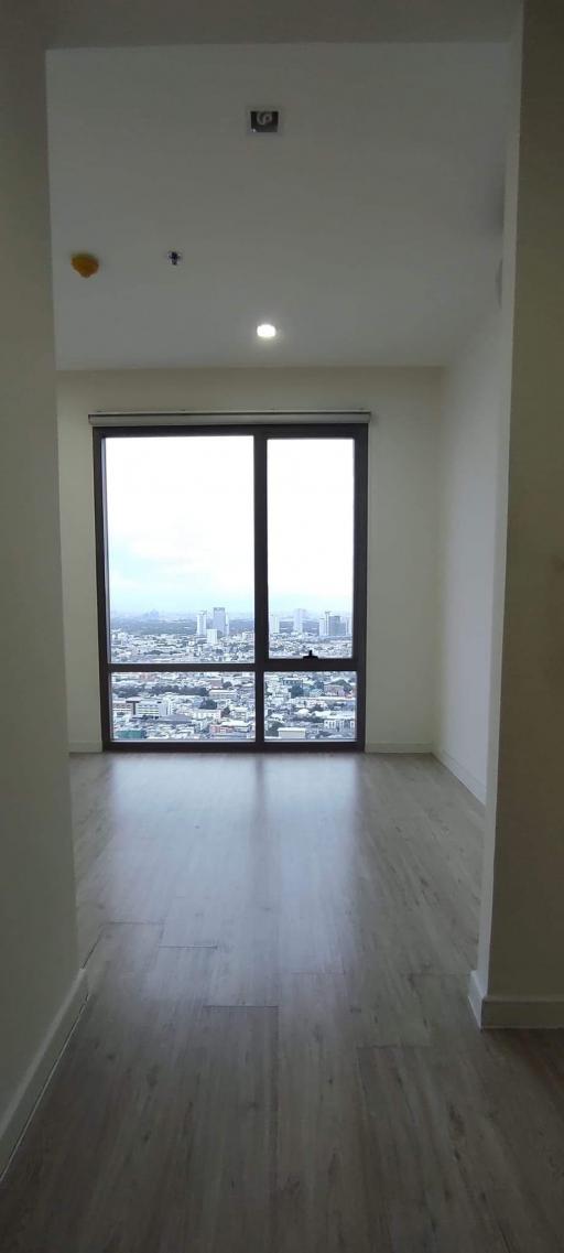 For SALE : Star View / 2 Bedroom / 2 Bathrooms / 77 sqm / 11000000 THB [S11094]