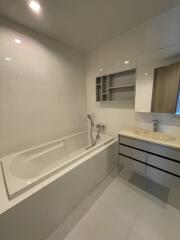 For SALE : HQ by Sansiri / 1 Bedroom / 1 Bathrooms / 55 sqm / 11000000 THB [S11471]