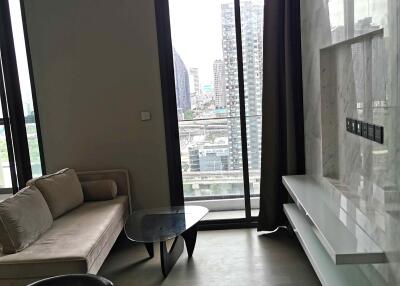 For SALE : The Esse at Singha Complex / 1 Bedroom / 1 Bathrooms / 35 sqm / 11200000 THB [S11188]