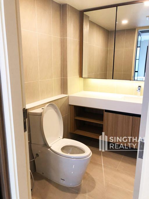 For SALE : Na Vara Residence / 1 Bedroom / 1 Bathrooms / 43 sqm / 11300000 THB [6752317]