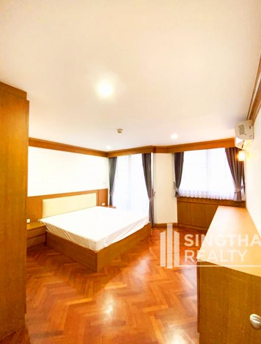 For SALE : Supalai Place / 2 Bedroom / 2 Bathrooms / 167 sqm / 11800000 THB [8429500]