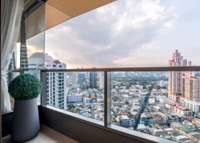 For SALE : The Lumpini 24 / 2 Bedroom / 2 Bathrooms / 55 sqm / 11800000 THB [8512670]