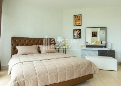 For SALE : Baan Sathorn Chaopraya / 2 Bedroom / 2 Bathrooms / 140 sqm / 11900000 THB [9068743]