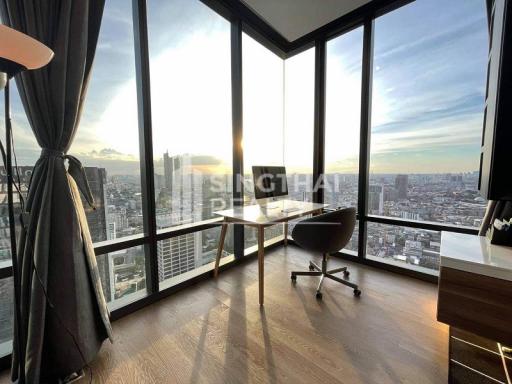 For SALE : Ashton Silom / 1 Bedroom / 1 Bathrooms / 36 sqm / 11900000 THB [S10102]