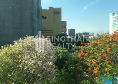 For SALE : The Address Sukhumvit 42 / 2 Bedroom / 2 Bathrooms / 81 sqm / 12000000 THB [2839649]