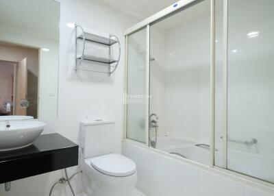 For SALE : Urbana Sukhumvit 15 / 2 Bedroom / 2 Bathrooms / 120 sqm / 12000000 THB [9855146]