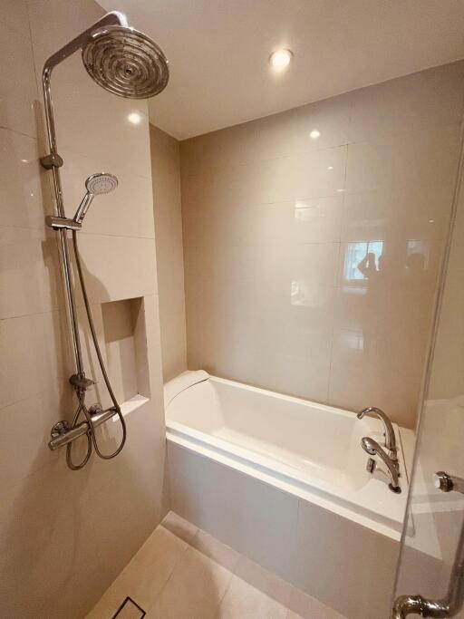 For SALE : Bright Sukhumvit 24 / 1 Bedroom / 1 Bathrooms / 74 sqm / 12000000 THB [S10973]