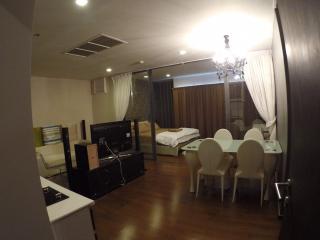 For SALE : Noble Remix / 1 Bedroom / 1 Bathrooms / 60 sqm / 12400000 THB [4156772]