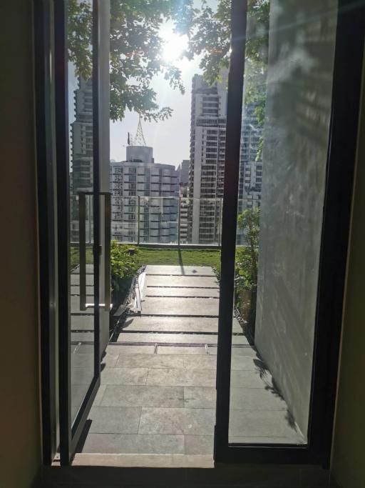 For SALE : Noble BE19 / 1 Bedroom / 1 Bathrooms / 53 sqm / 12500000 THB [S10933]