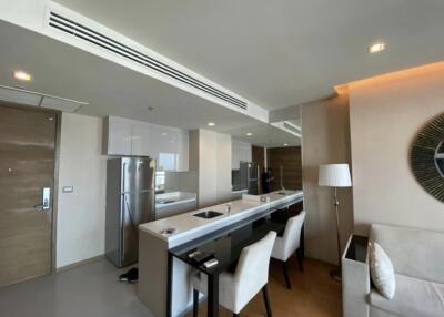 For SALE : The Address Sathorn / 1 Bedroom / 1 Bathrooms / 55 sqm / 12800000 THB [S11240]