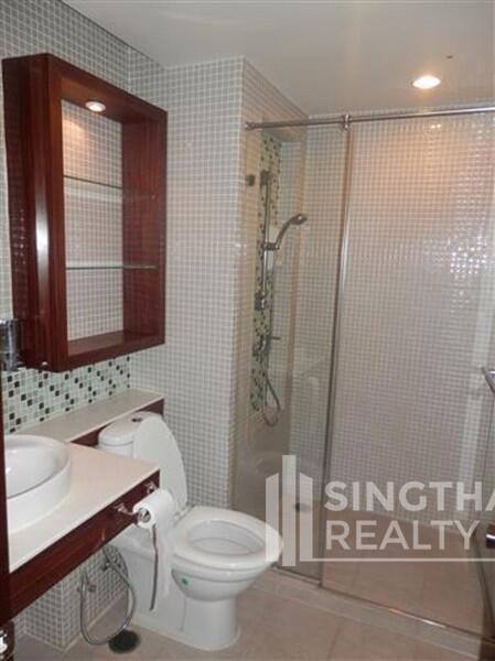 For SALE : Avenue 61 / 2 Bedroom / 2 Bathrooms / 108 sqm / 13000000 THB [4694798]