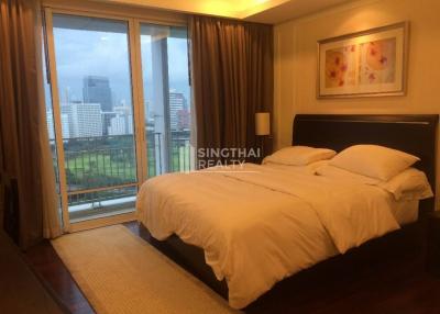 For SALE : Baan Rajprasong / 2 Bedroom / 2 Bathrooms / 126 sqm / 13000000 THB [9804786]