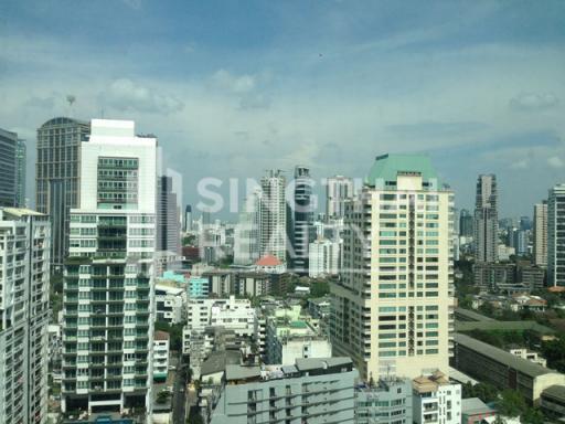 For SALE : Millennium Residence / 1 Bedroom / 1 Bathrooms / 68 sqm / 13000000 THB [9980938]