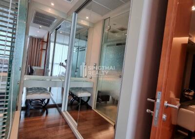 For SALE : The Address Sukhumvit 28 / 2 Bedroom / 2 Bathrooms / 67 sqm / 13000000 THB [S10735]