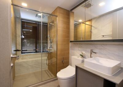 For SALE : Taka Haus Ekamai 12 / 2 Bedroom / 2 Bathrooms / 68 sqm / 13000000 THB [S11063]