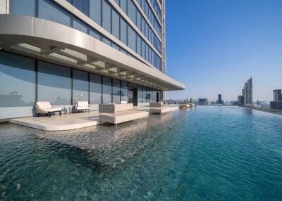 For SALE : The Esse at Singha Complex / 1 Bedroom / 1 Bathrooms / 36 sqm / 13400000 THB [S11276]