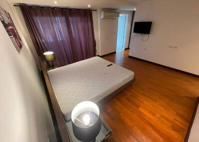 For SALE : Le Nice Ekamai / 3 Bedroom / 3 Bathrooms / 115 sqm / 13500000 THB [9783970]