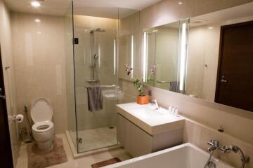 For SALE : Quattro by Sansiri / 1 Bedroom / 1 Bathrooms / 55 sqm / 13800000 THB [S10732]