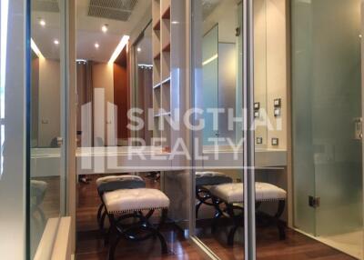 For SALE : The Address Sukhumvit 28 / 1 Bedroom / 1 Bathrooms / 52 sqm / 13900000 THB [4172411]