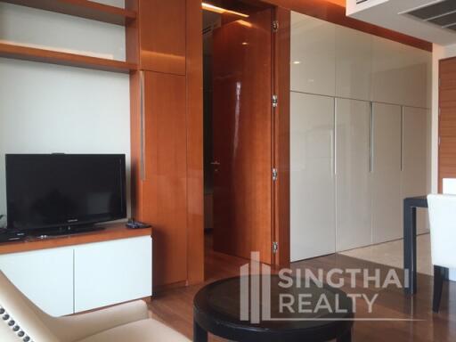 For SALE : The Address Sukhumvit 28 / 1 Bedroom / 1 Bathrooms / 52 sqm / 13900000 THB [4867904]