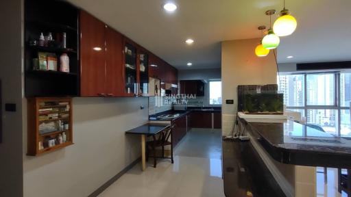 For SALE : The Waterford Diamond / 3 Bedroom / 3 Bathrooms / 144 sqm / 13900000 THB [9980977]
