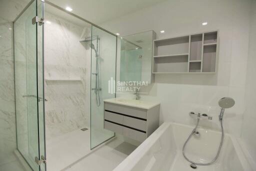 For SALE : HQ by Sansiri / 1 Bedroom / 1 Bathrooms / 51 sqm / 13900000 THB [S10871]