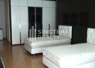 For SALE : Nusasiri Grand / 1 Bedroom / 2 Bathrooms / 81 sqm / 14000000 THB [2866571]