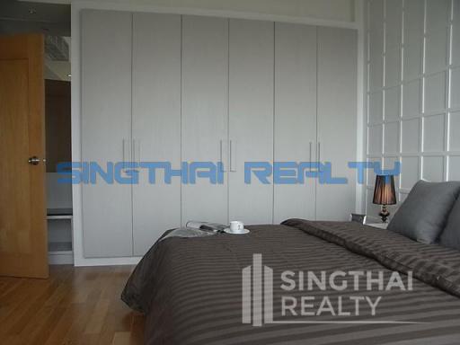 For SALE : The Emporio Place / 1 Bedroom / 1 Bathrooms / 65 sqm / 14000000 THB [5407562]