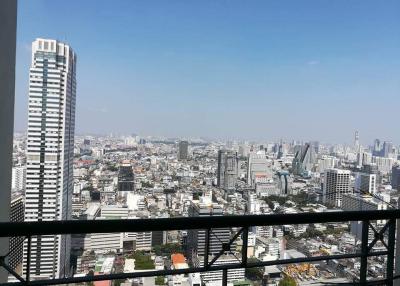 For SALE : Sathorn House / 3 Bedroom / 2 Bathrooms / 120 sqm / 14000000 THB [9307720]