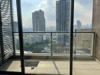 For SALE : The Lofts Ekkamai / 2 Bedroom / 2 Bathrooms / 74 sqm / 14500000 THB [9844584]