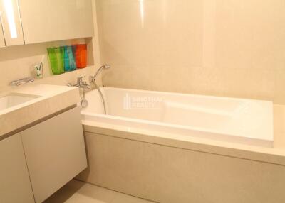 For SALE : Quattro by Sansiri / 1 Bedroom / 1 Bathrooms / 54 sqm / 14600000 THB [9856826]