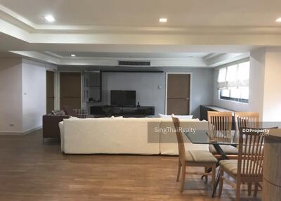 For SALE : Royal Castle / 3 Bedroom / 3 Bathrooms / 165 sqm / 15000000 THB [7067092]