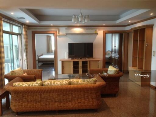 For SALE : Royal Castle / 3 Bedroom / 3 Bathrooms / 161 sqm / 15000000 THB [7222114]