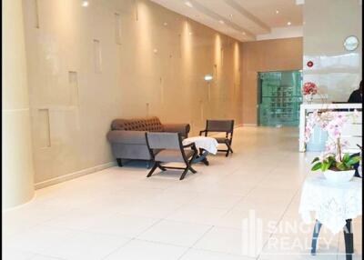 For SALE : Acadamia Grand Tower / 3 Bedroom / 2 Bathrooms / 151 sqm / 15000000 THB [8406885]
