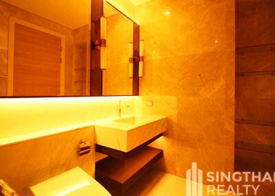 For SALE : Sindhorn Residence / 1 Bedroom / 1 Bathrooms / 75 sqm / 15200000 THB [8004692]