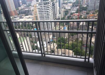 For SALE : Quattro by Sansiri / 1 Bedroom / 1 Bathrooms / 56 sqm / 15500000 THB [3953123]