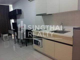 For SALE : Fifty Fifth Tower / 2 Bedroom / 3 Bathrooms / 166 sqm / 15500000 THB [4295729]