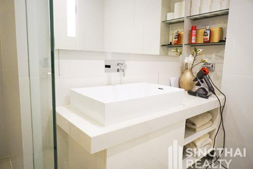 For SALE : The Bangkok Sathorn / 1 Bedroom / 1 Bathrooms / 65 sqm / 15000000 THB [7539682]