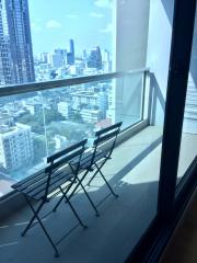 For SALE : The Address Sathorn / 2 Bedroom / 2 Bathrooms / 74 sqm / 15500000 THB [S10654]