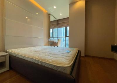 For SALE : The Address Sathorn / 2 Bedroom / 2 Bathrooms / 66 sqm / 15500000 THB [S10892]