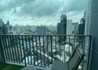 For SALE : Siri at Sukhumvit / 2 Bedroom / 2 Bathrooms / 68 sqm / 15500000 THB [S10964]