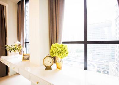 For SALE : Noble Ploenchit / 1 Bedroom / 1 Bathrooms / 48 sqm / 15950000 THB [6630755]