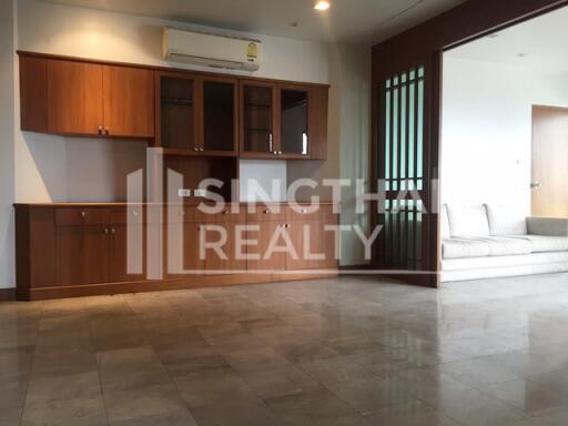 For SALE : Fifty Fifth Tower / 3 Bedroom / 3 Bathrooms / 196 sqm / 16000000 THB [3812513]