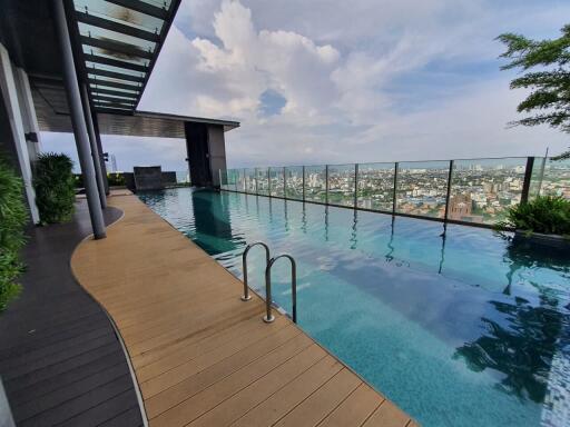 For SALE : Rhythm Sukhumvit 42 / 2 Bedroom / 2 Bathrooms / 78 sqm / 16300000 THB [S11057]