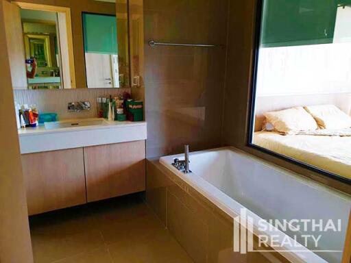 For SALE : Rhythm Sukhumvit 42 / 2 Bedroom / 2 Bathrooms / 79 sqm / 16700000 THB [6606991]